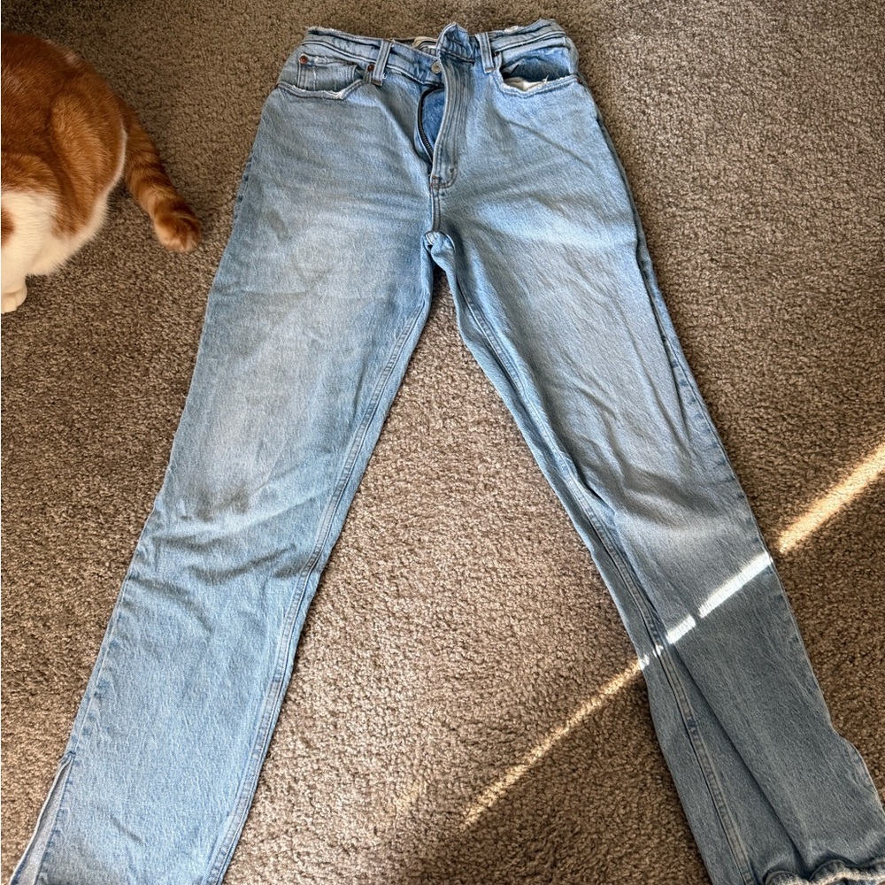 Abercrombie & Fitch Ultra High Rise Denim